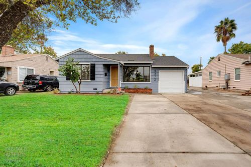 3372 65th St, Sacramento, CA, 95820-2027 | Card Image
