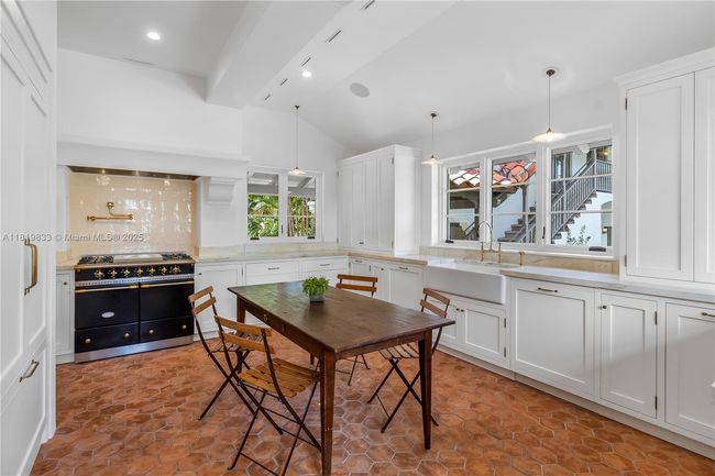 1225 N Greenway Dr, House other with 5 bedrooms, 5 bathrooms and null parking in Coral Gables FL | Image 11