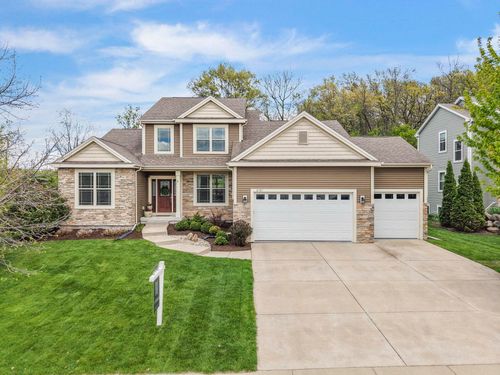 2307 Trevor Way, MADISON, WI, 53719 | Card Image