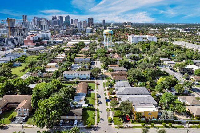 739 Nw 2 Nd Ave, Home with 3 bedrooms, 2 bathrooms and null parking in Fort Lauderdale FL | Image 27