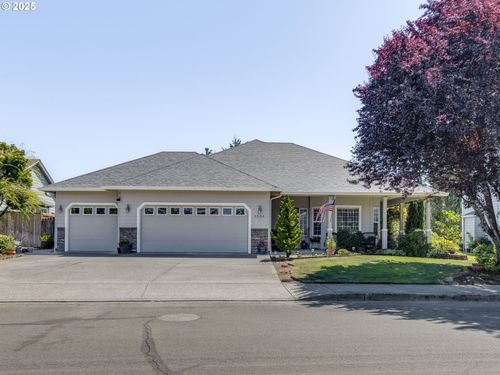 1506 E Heritage Loop, La Center, WA, 98629-5519 | Card Image