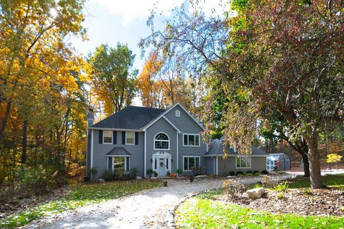 4551 Choctaw Trail, Hobart, WI, 54313 | Card Image