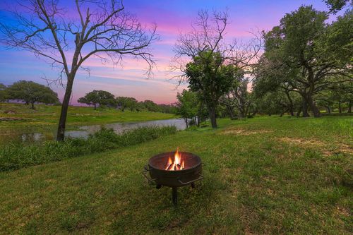 1215 Democrat St, Blanco, TX, 78606 | Card Image