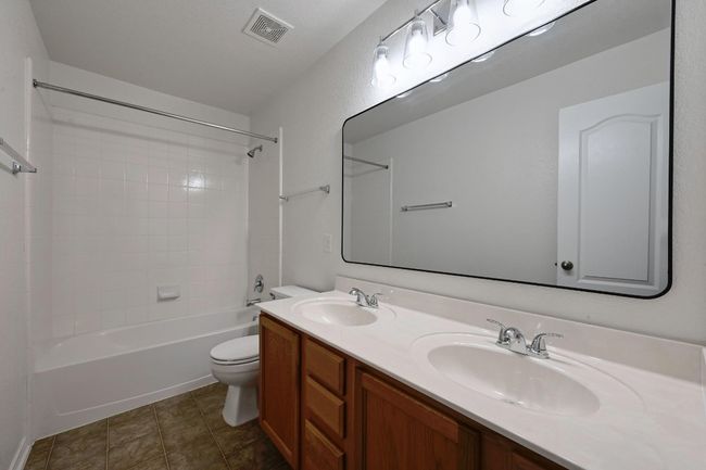 131 Olson Cv, House other with 4 bedrooms, 3 bathrooms and 4 parking in Kyle TX | Image 22