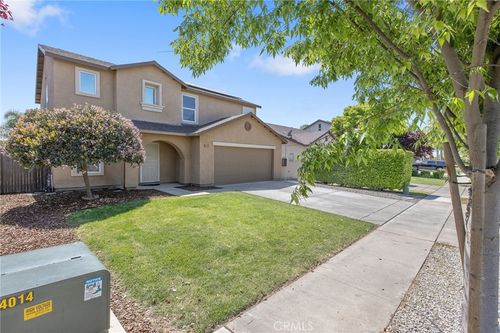 2261 Poppyview Ct, Tulare, CA, 93274-7266 | Card Image