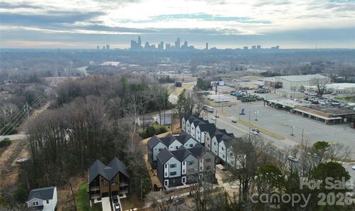 3436 Brookshire Blvd, Charlotte, NC, 28216-4004 | Card Image
