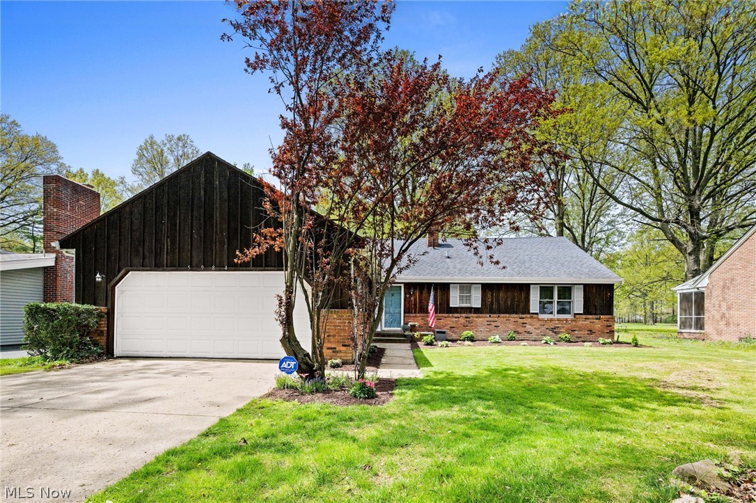 Mackenzie Rd, North Olmsted, OH 44070