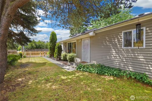 13802 A Street S, Tacoma, WA, 98444 | Card Image