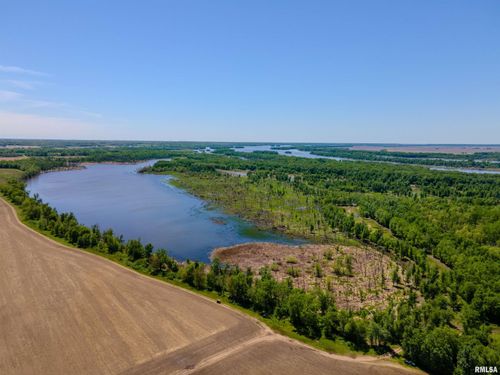 000 Carman St, Lomax, IL, 61454 | Card Image