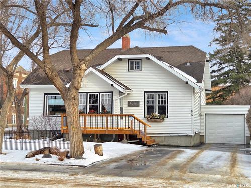 845 Alder Ave, Moose Jaw, SK, S6H0X7 | Card Image