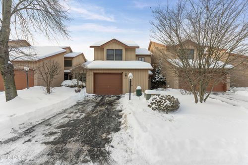 216 Harvard Rd, Watervliet, NY, 12189-1213 | Card Image