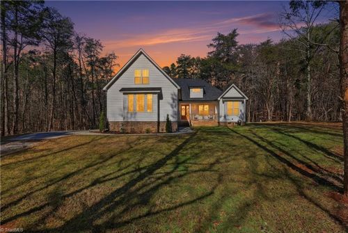 4980 Foster Rd, Cleveland, NC, 27013-9457 | Card Image