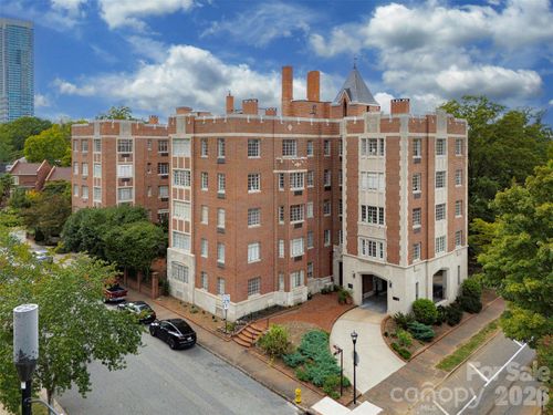 107-301 W 10th St, Charlotte, NC, 28202-2272 | Card Image