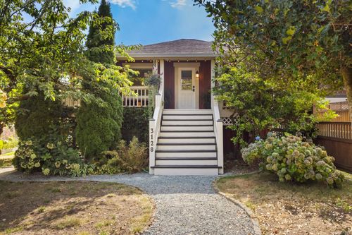 3128 Maxwell St, Chemainus, BC, V0R1K2 | Card Image