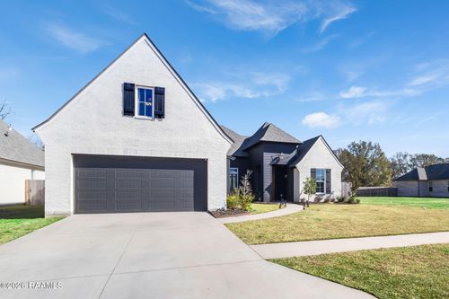 202 Ashgrove Ln, Youngsville, LA, 70592-6870 | Card Image