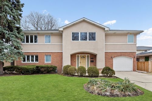 5133 Carol St, Skokie, IL, 60077-2105 | Card Image