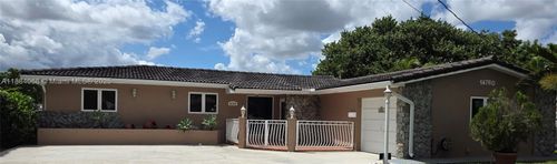 14760-14760 Lewis Rd, Miami Lakes, FL, 33014-2732 | Card Image