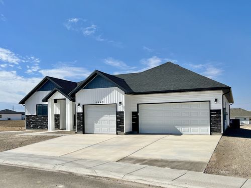 4449 York Boulevard, Elko, NV, 89801 | Card Image