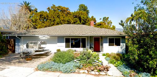 2032 Mountain Ave, Santa Barbara, CA, 93101-4614 | Card Image