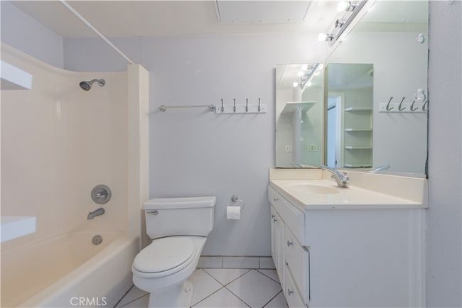 D18 - 2900 Madison Ave, Condo with 2 bedrooms, 2 bathrooms and 2 parking in Fullerton CA | Image 15