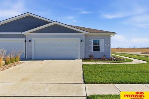 2102 Aaron Way, Fremont, NE, 68025 | Card Image