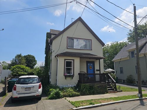 5 Floyd Ave, Lynn, MA, 01904-2215 | Card Image