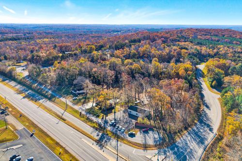 261 Target Dr, Danville, VA, 24541-8737 | Card Image