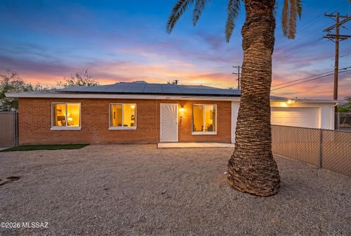 5859 E 33rd, Tucson, AZ, 85711 | Card Image