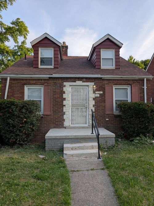 11285 Christy St, Detroit, MI, 48205-3748 | Card Image