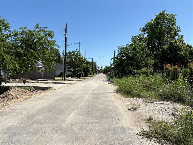 2714 Sam Wilson St, Home with 0 bedrooms, 0 bathrooms and null parking in Houston TX | Image 4