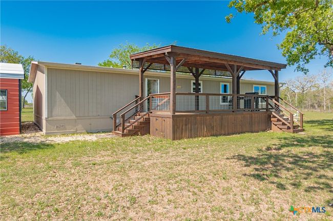 2105 Fm 1104, House other with 3 bedrooms, 2 bathrooms and null parking in Kingsbury TX | Image 33
