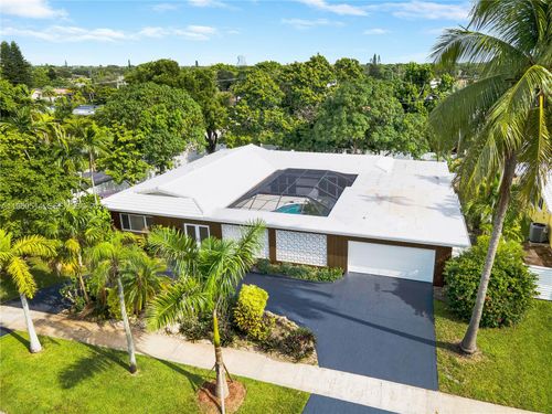 4731 Pierce St, Hollywood, FL, 33021-5807 | Card Image