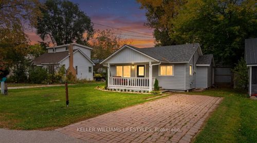 2018 Jean Ave, Bright's Grove, ON, N0N1C0 | Card Image