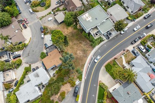615 Griffith Way, Laguna Beach, CA, 92651-2252 | Card Image