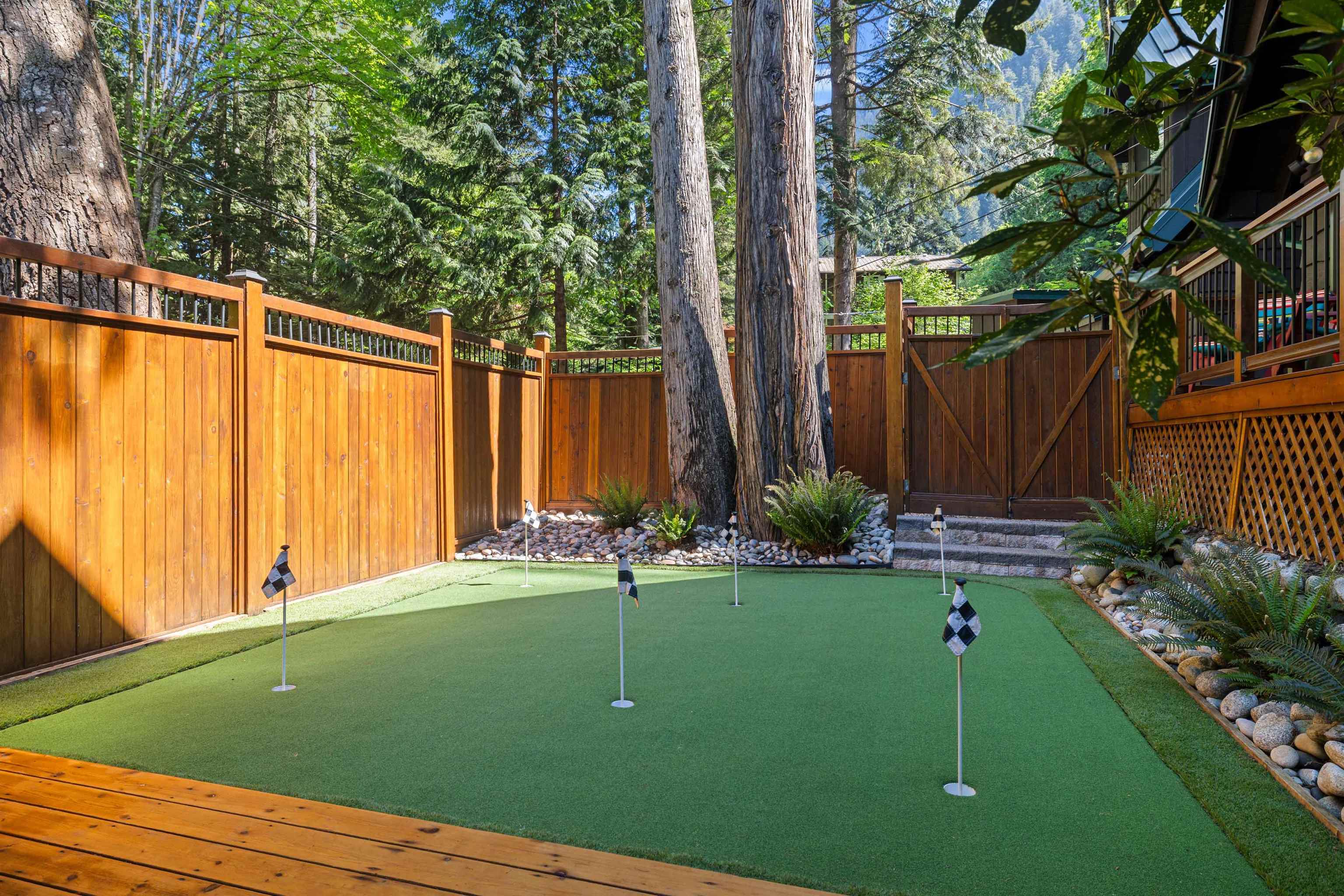 Residential in Harrison Hot Springs 3