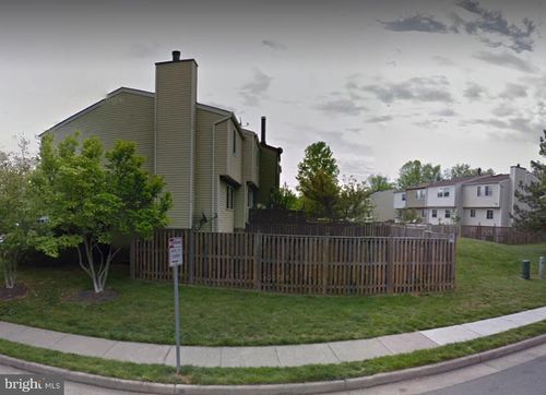 13659 Forest Pond Ct, CENTREVILLE, VA, 20121-3012 | Card Image