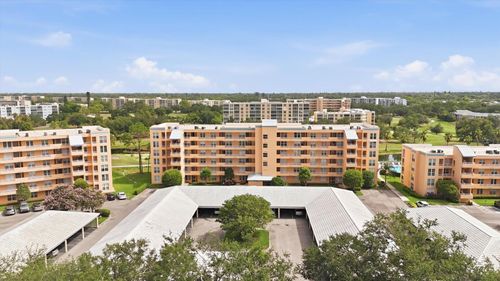 403-4550 Pinebrook Cir, Bradenton, FL, 34209-8017 | Card Image