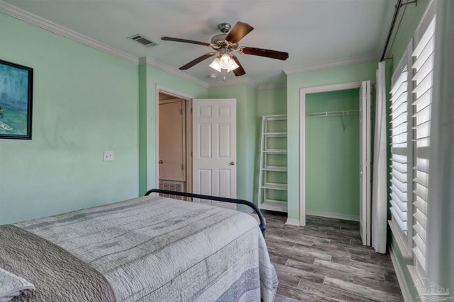15918 Innerarity Point Rd, House other with 2 bedrooms, 3 bathrooms and 2 parking in Pensacola FL | Image 15