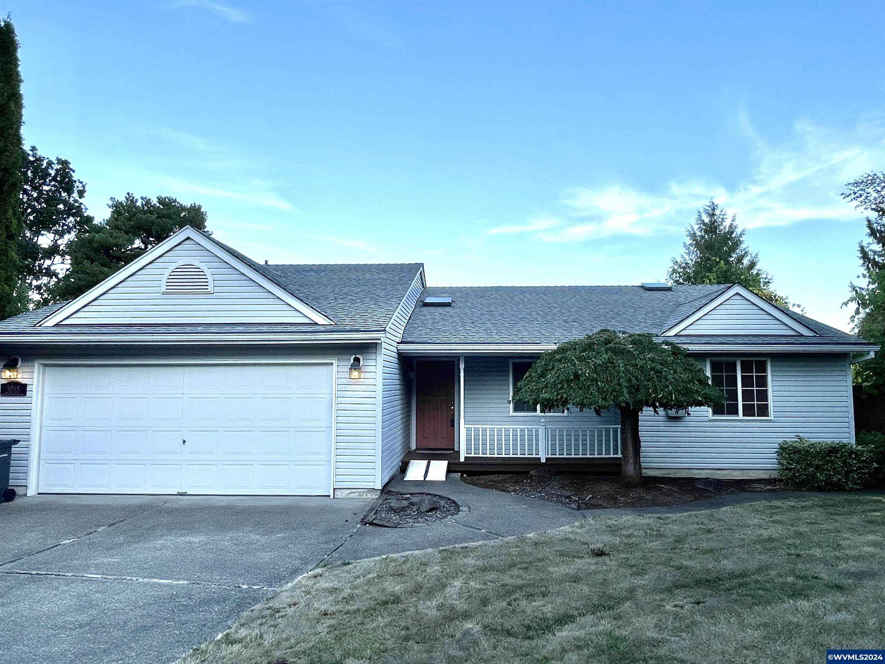 19th Pl, Salem, OR 97304