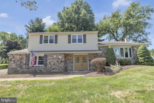 1266 Old Jordan Rd, HOLLAND, PA, 18966-2607 | Card Image