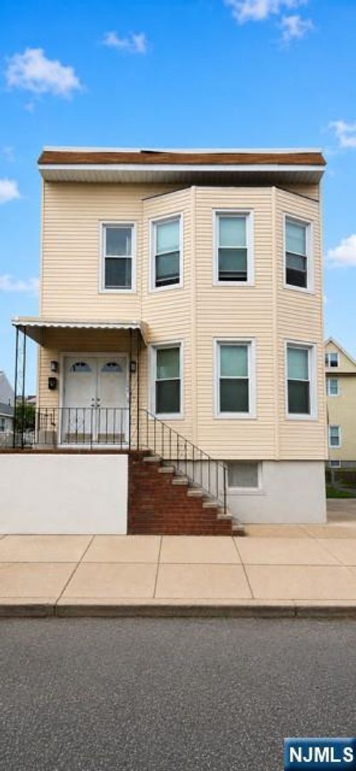 165 Devon St, Kearny, NJ, 07032-2425 | Card Image