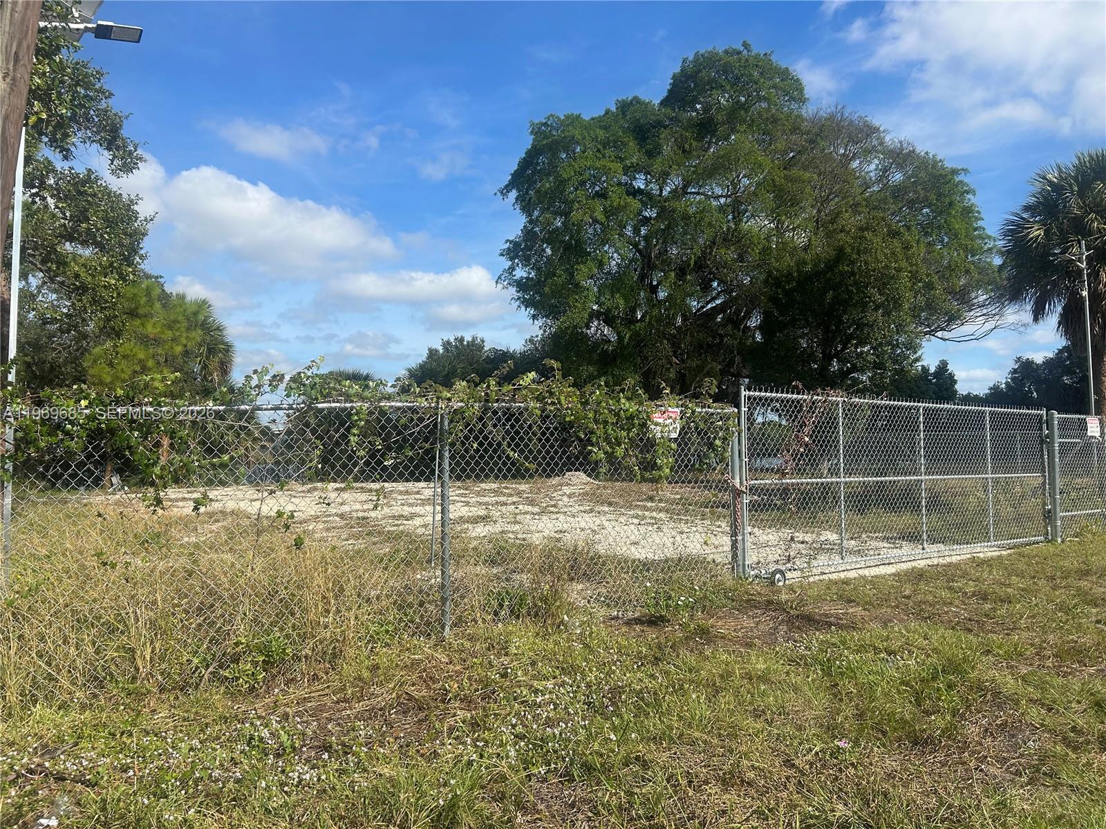2541 Sw 36Th St, Fort Lauderdale, FL 33312