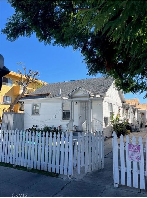 521 W 16th St, San Pedro, CA, 90731-4710 | Card Image