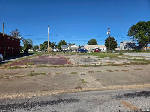 141 W Shawnee Ave, Shawneetown, IL, 62984 | Card Image