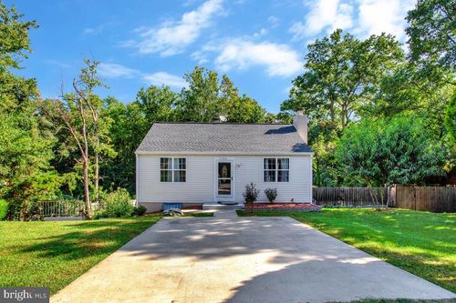 1704 Thomas Rd, FORT WASHINGTON, MD, 20744-4131 | Card Image