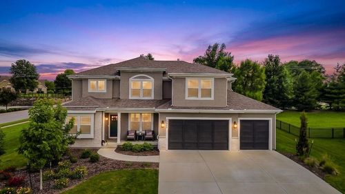 23905 70th Ter, Shawnee, KS, 66226-5311 | Card Image