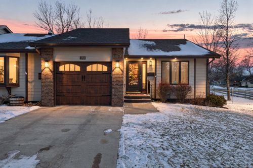 1701 Baldwin St, Sturgis, SD, 57785-2467 | Card Image