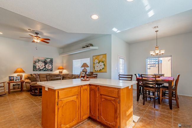 14326 E 51 St St, House other with 4 bedrooms, 2 bathrooms and 2 parking in Yuma AZ | Image 6