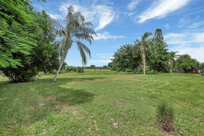 3280 Se Monte Vista Street, House other with 2 bedrooms, 2 bathrooms and null parking in Port St Lucie FL | Image 3