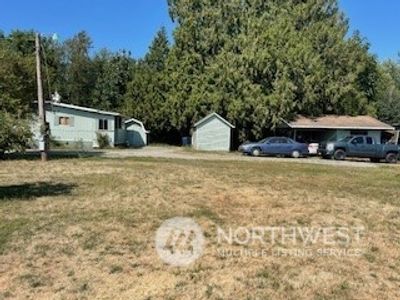 8358 Delta Line Road, House other with 2 bedrooms, 1 bathrooms and 1 parking in Custer WA | Image 3